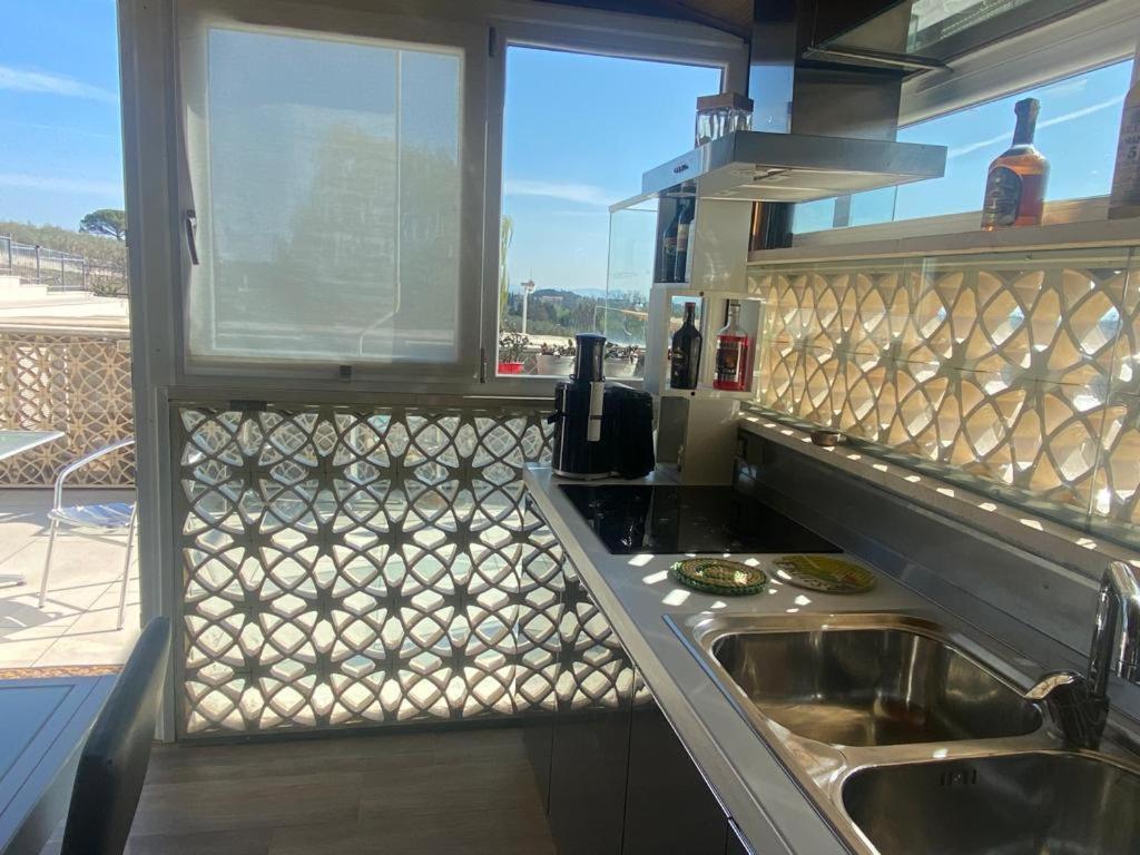 Trasimeno 2 Apartment Casamaggiore Екстериор снимка