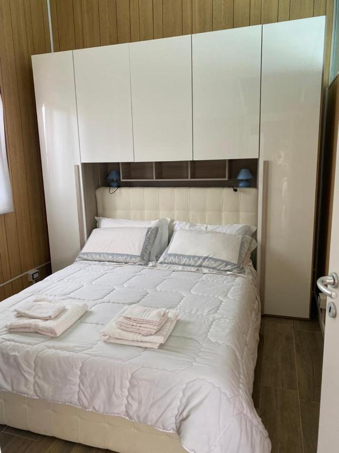 Trasimeno 2 Apartment Casamaggiore Екстериор снимка